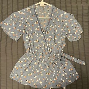 Women’s floral top